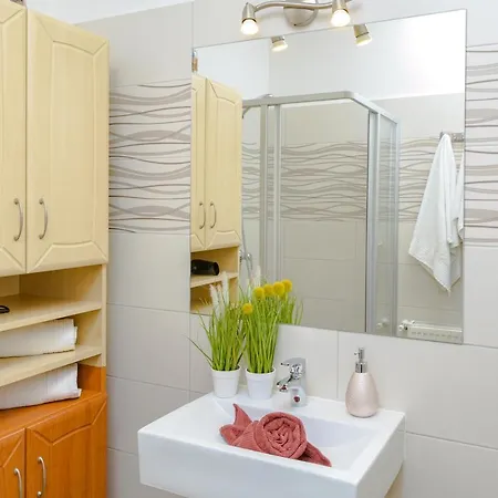 Illes Apartmanok Ii. Apartment *